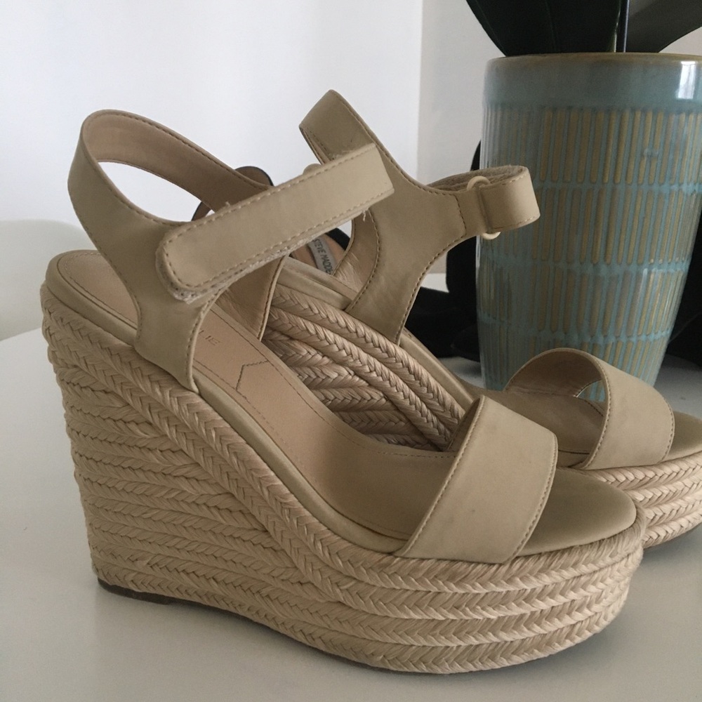 Kendal and Kylie platform wedge sandal